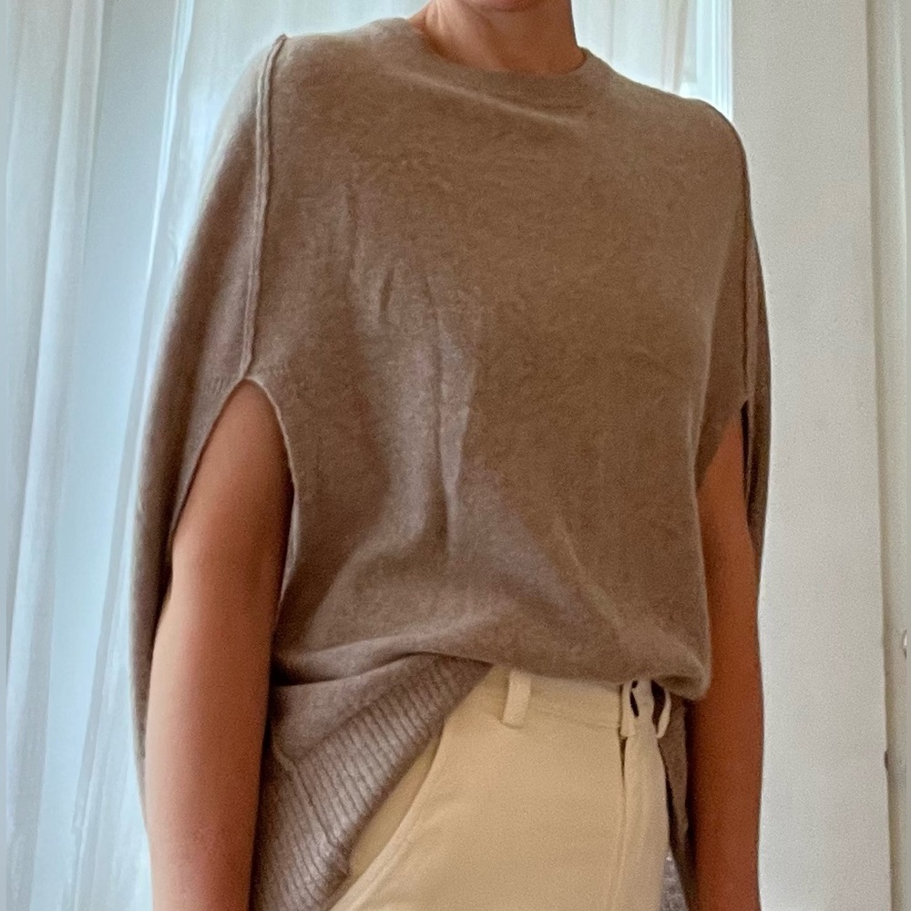 Leo & Sage Cashmere sweater size M/L